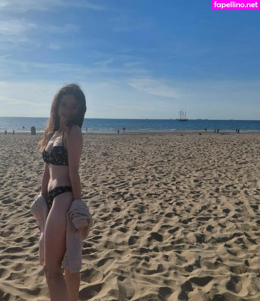 , A_Little_Rebecca, a_bit_rebecca Leaked Nude Picture #3by9uYRbbk