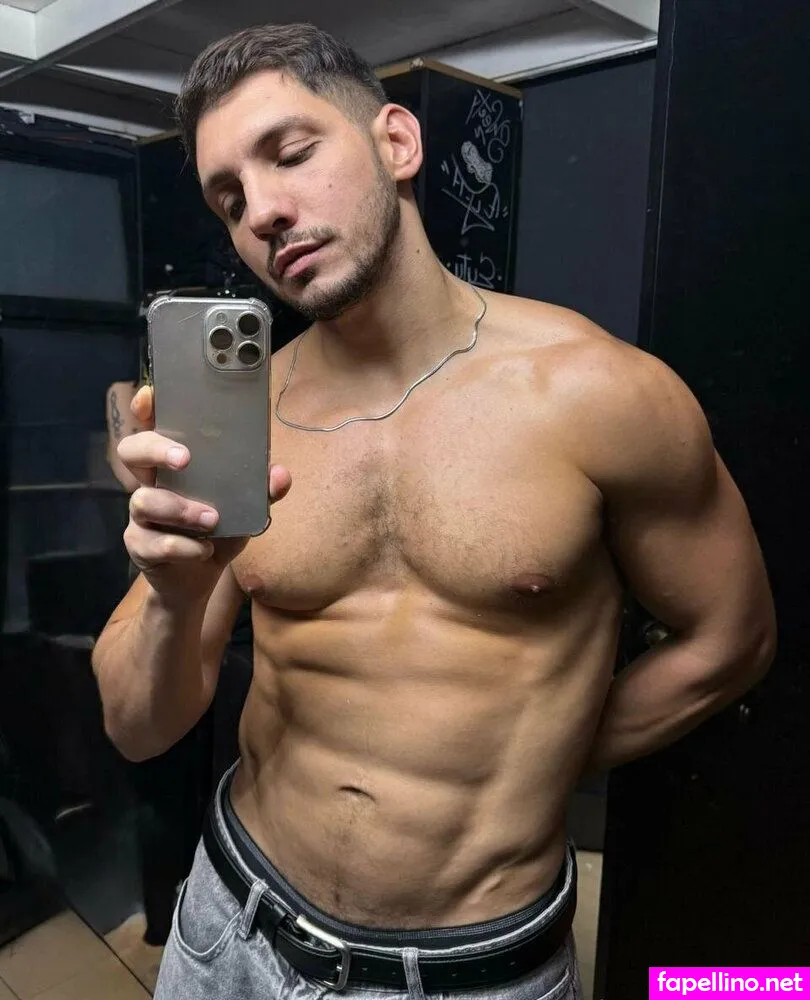 Aaronvergota, azzverga Leaked Nude Picture #eK4kjVpyVP