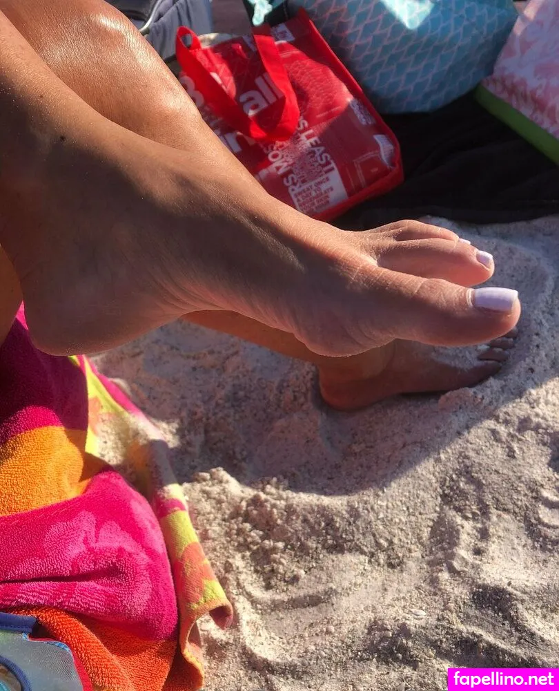 Abbyrosesexyfeet Leaked Nude Picture #5eJ6trp1kh