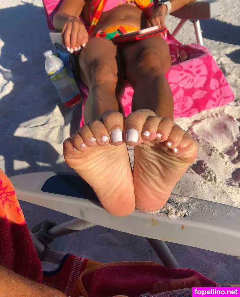 Abbyrosesexyfeet Leaked Nude Picture #LumVsBY7ts
