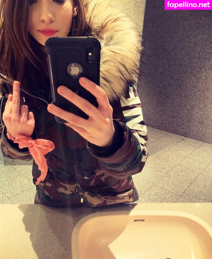 Abn0rmalxo, hu, magyar Leaked Nude Picture #trPKotQH6k