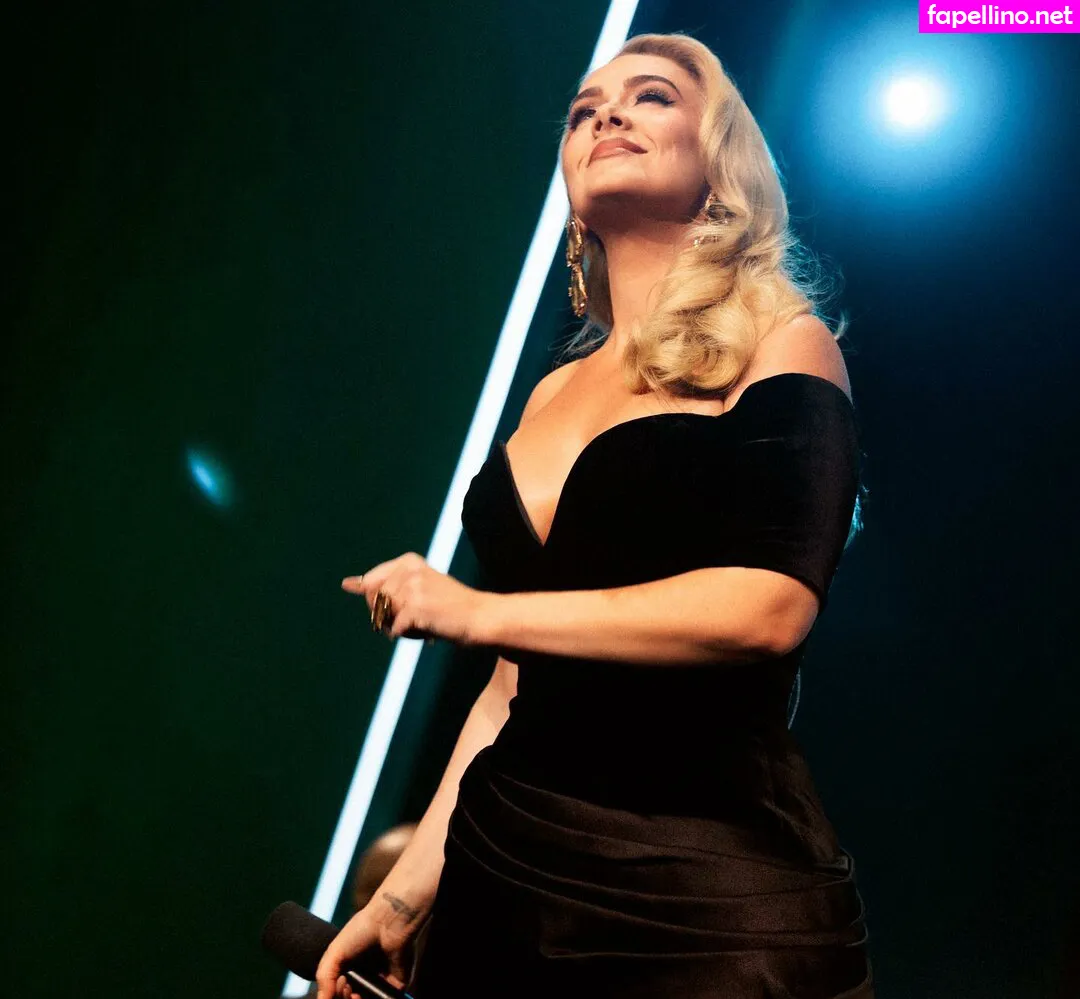 Adele Laurie Blue Adkins, adele Leaked Nude Picture #3EPtjNgI3s