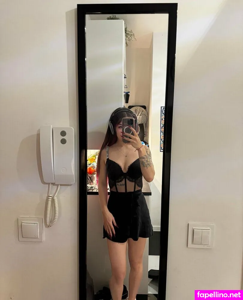 Afina.divine, divine_athena Leaked Nude Picture #4RNX6M7qnd