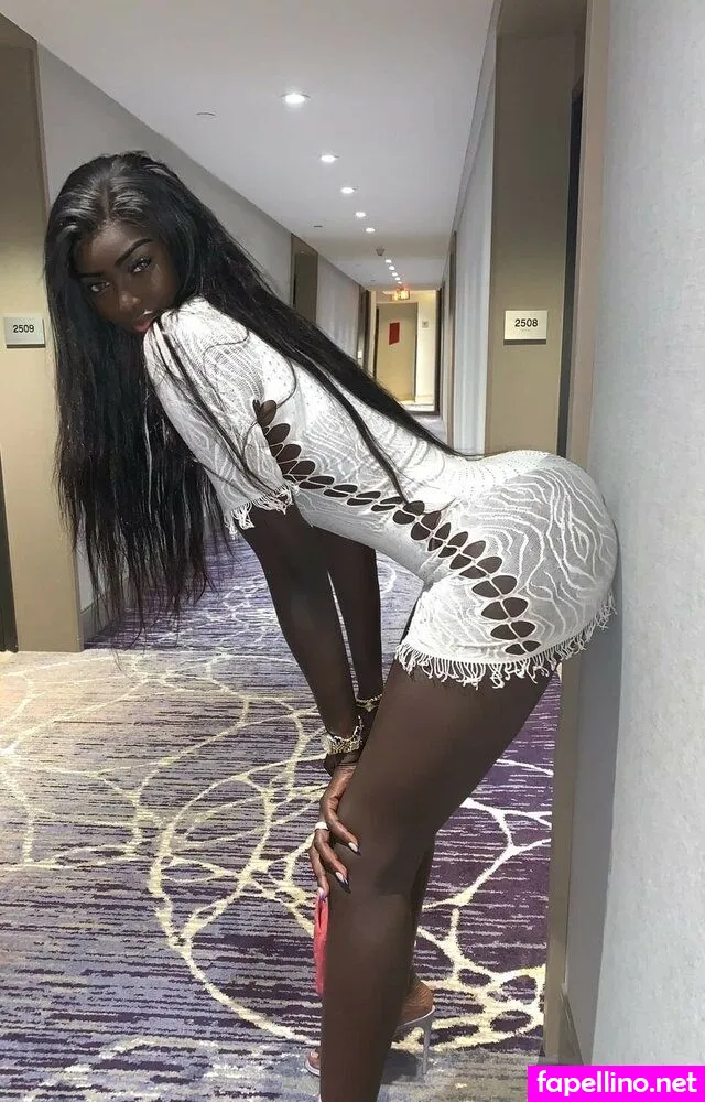 Curvyandnatural Leaked Nude Picture #6mtak83gh9