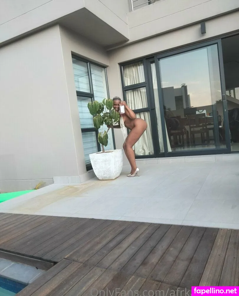 Afrkankween Leaked Nude Picture #EzNrBDSu6J