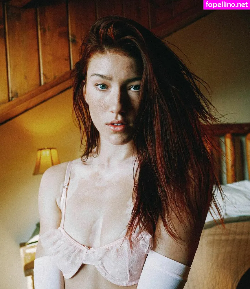Adamandalanna, Redheadbigbooty, peacelovevibes Leaked Nude Picture #1NLRiDBaUx