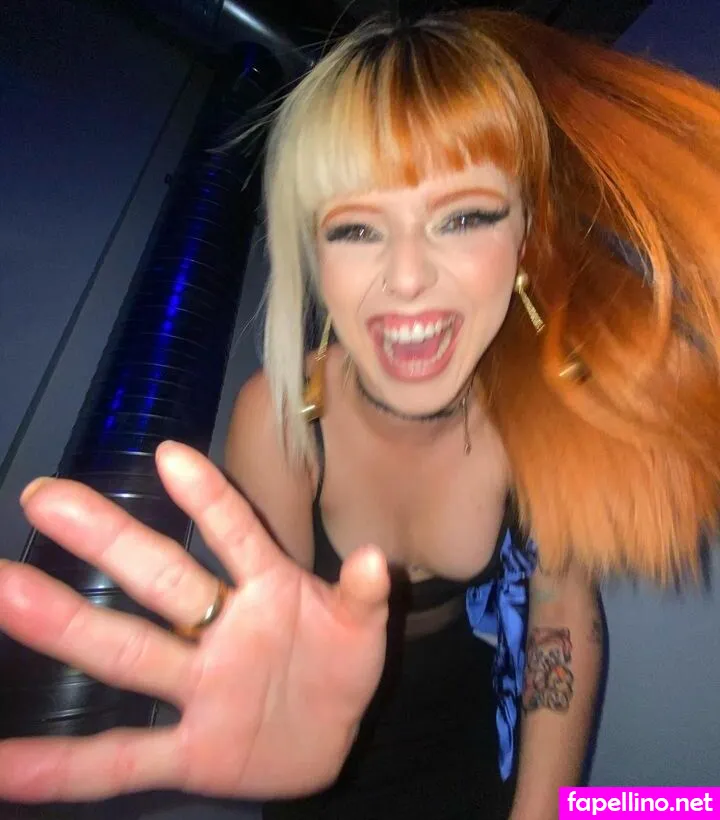Albxreche, vicky_de_levine Leaked Nude Picture #sjwyrAHWWl