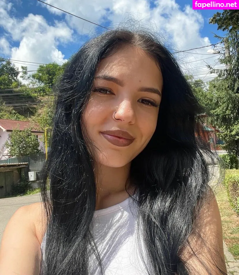 __ale__23__1, alexandragalatan, ilnalexandra3 Leaked Nude Picture #1SpFHCojGO