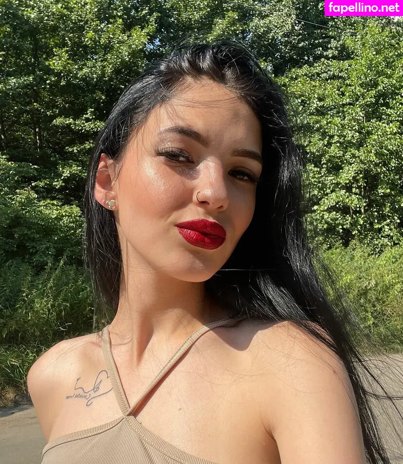 __ale__23__1, alexandragalatan, ilnalexandra3 Leaked Nude Picture #YLAz90Z43E