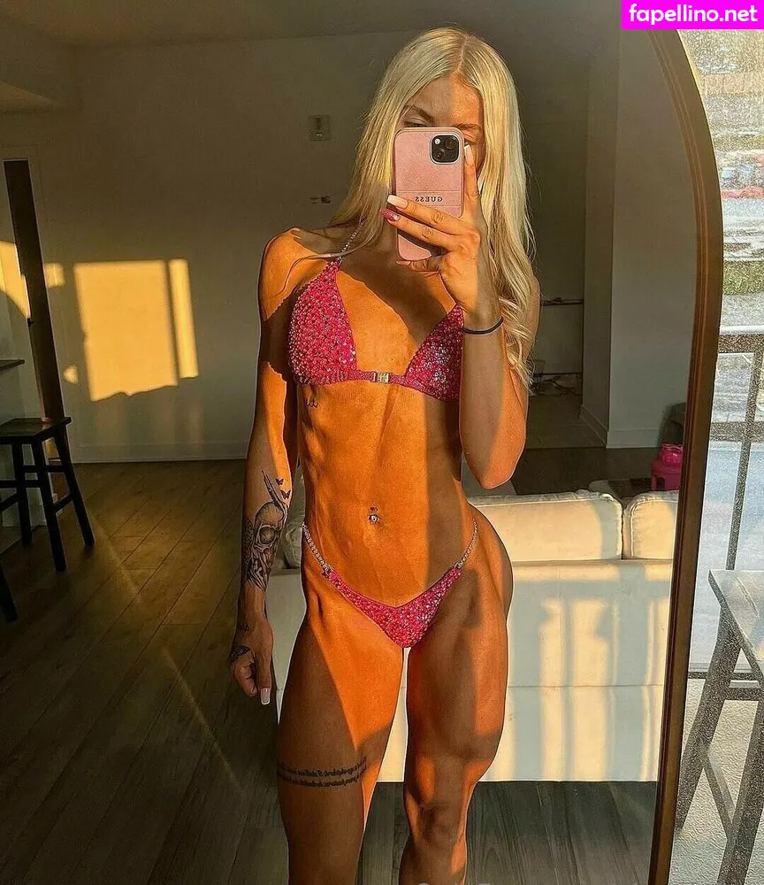 Alexaisfitx, alexwoodfit Leaked Nude Picture #OehBd7Uace