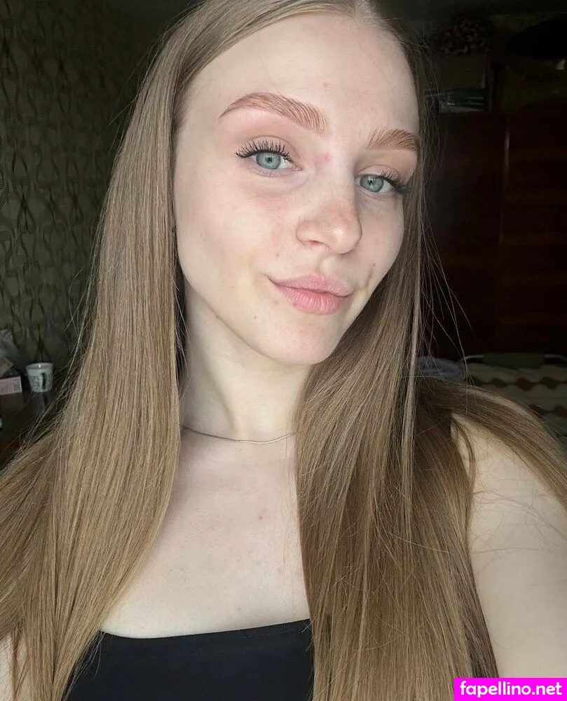 _aliiceee_, alice_19f Leaked Nude Picture #5JnTg3M8fx
