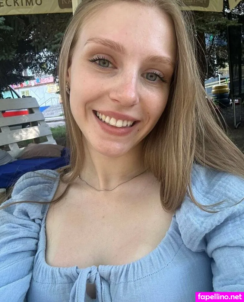 _aliiceee_, alice_19f Leaked Nude Picture #Mj81KsVCVb