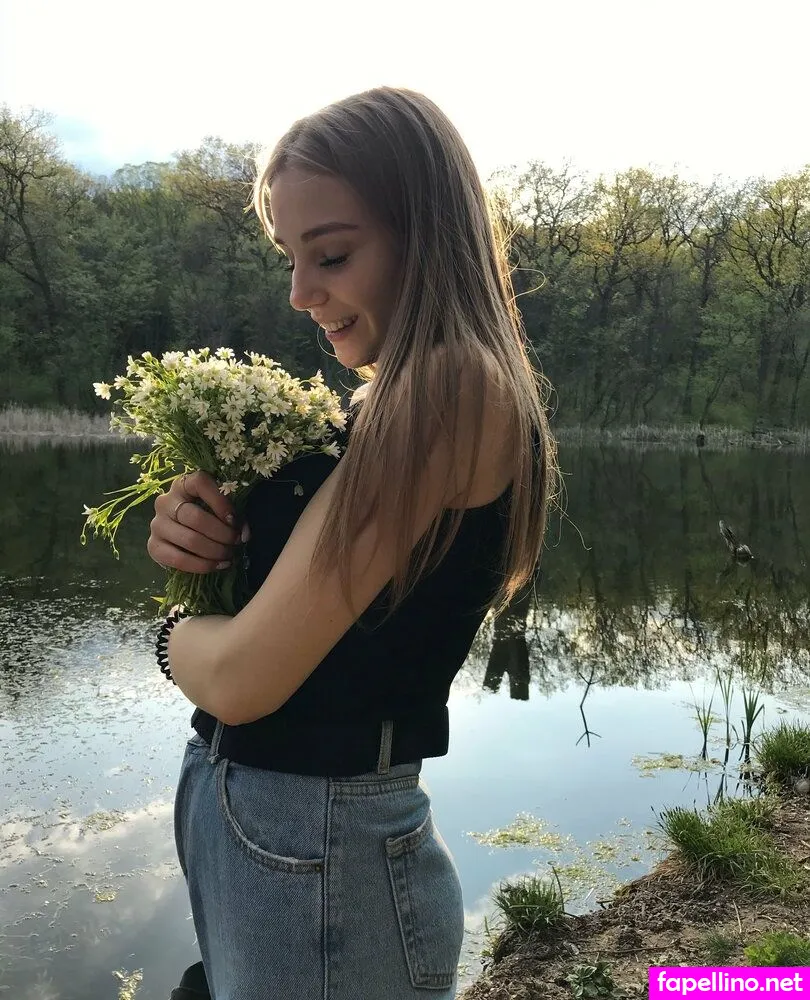 _aliiceee_, alice_19f Leaked Nude Picture #c4R1nRbuCx