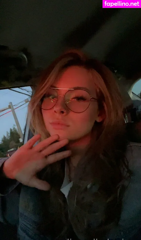 Alignedbykarissa, namastesoulful Leaked Nude Picture #0kMIL55o52