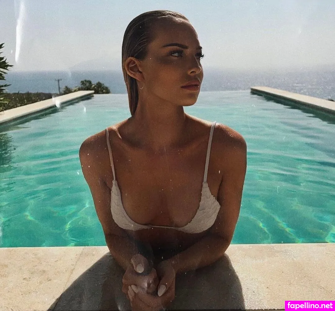 Aline arabella Leaked Nude Picture #Sap39rwliz