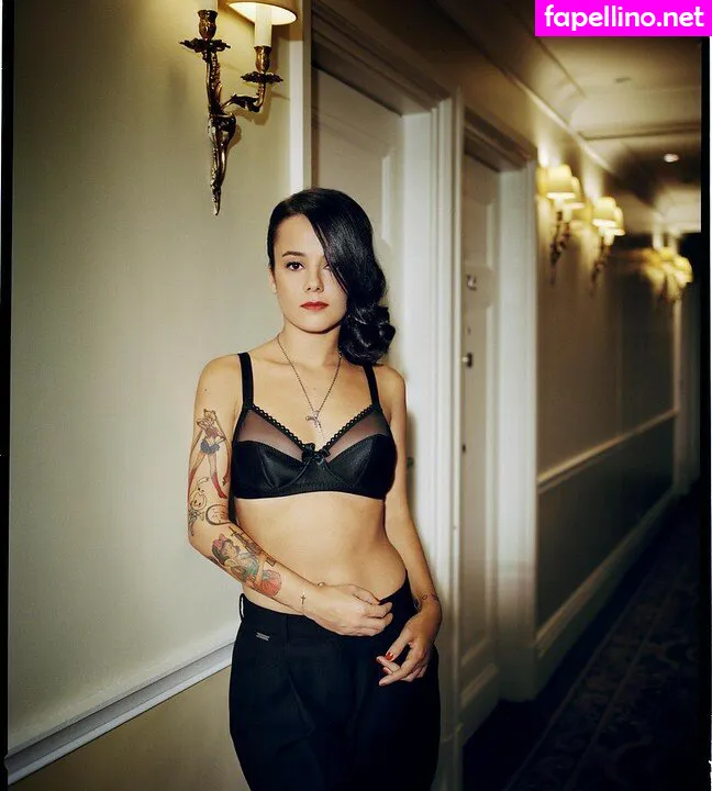 Alizeeofficiel, alizeesanzeth Leaked Nude Picture #Mj0gsh34mW