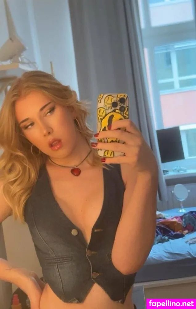 Allyssats Leaked Nude Picture #VUCX7J9p3a