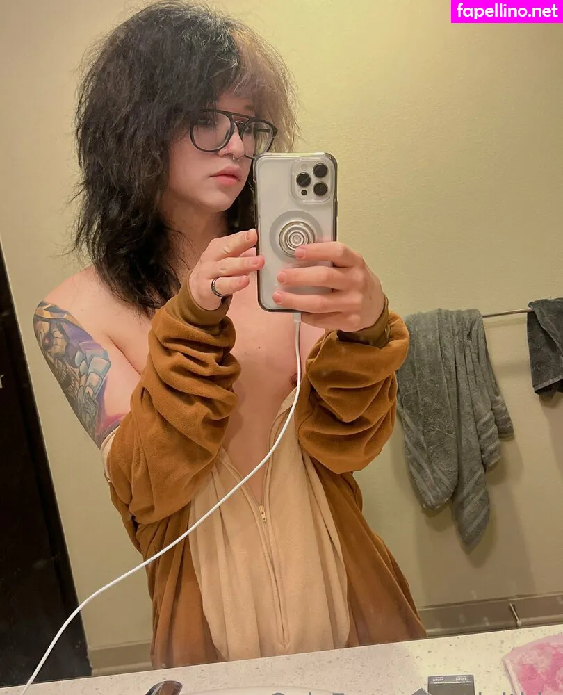 Alsweyrs Leaked Nude Picture #1UbX05gCOQ