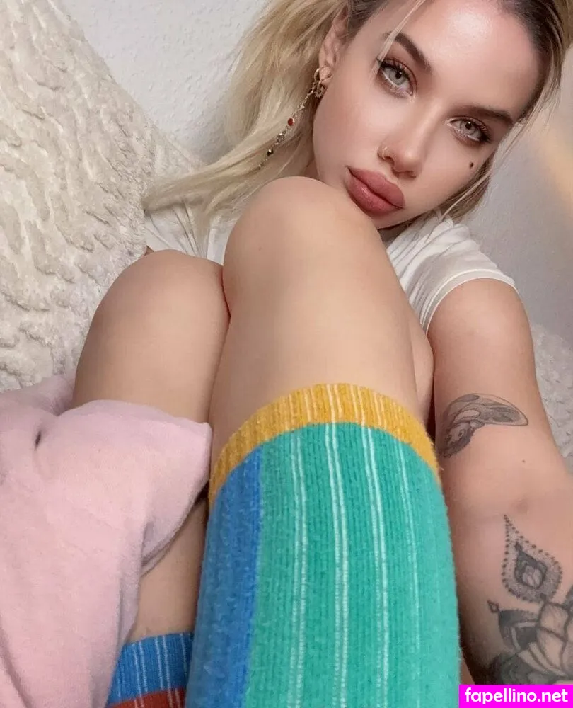 Altbarb1e, lindarobertshnkn Leaked Nude Picture #U6tjoYa539