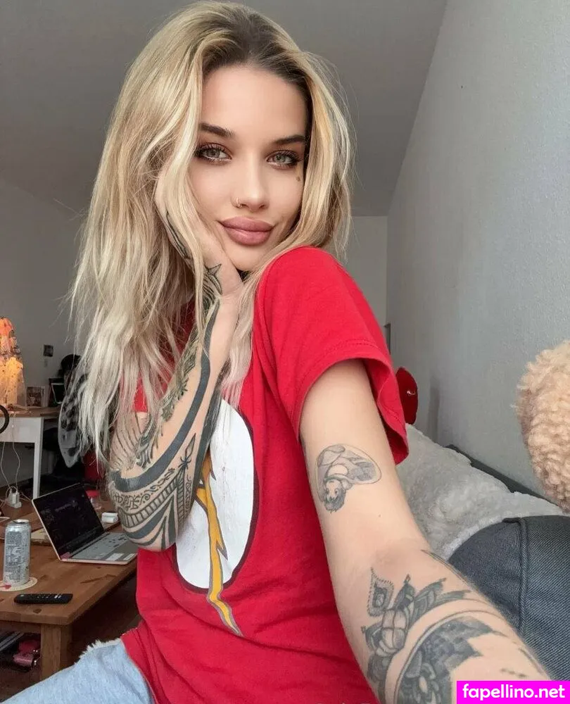 Altbarb1e, lindarobertshnkn Leaked Nude Picture #zO5x1SMs2T