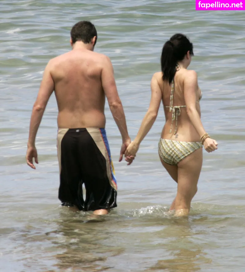 Alysonhannigan, u64276282 Leaked Nude Picture #JCQU5eQGSy