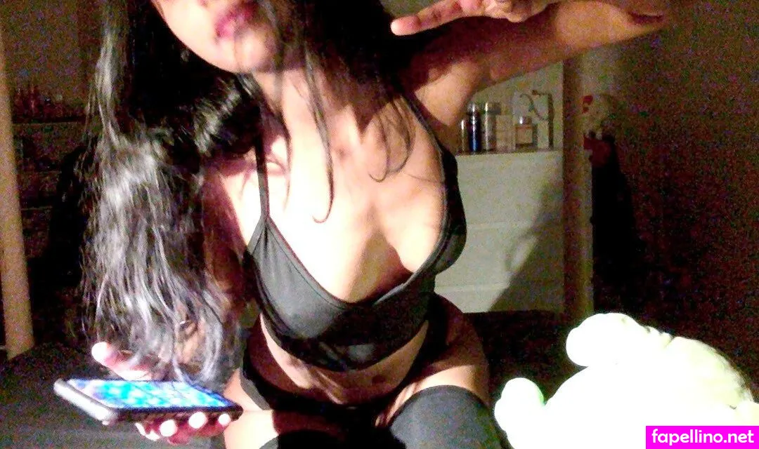 Amiishasinha, tsamysha Leaked Nude Picture #Ar7SA5tAJG