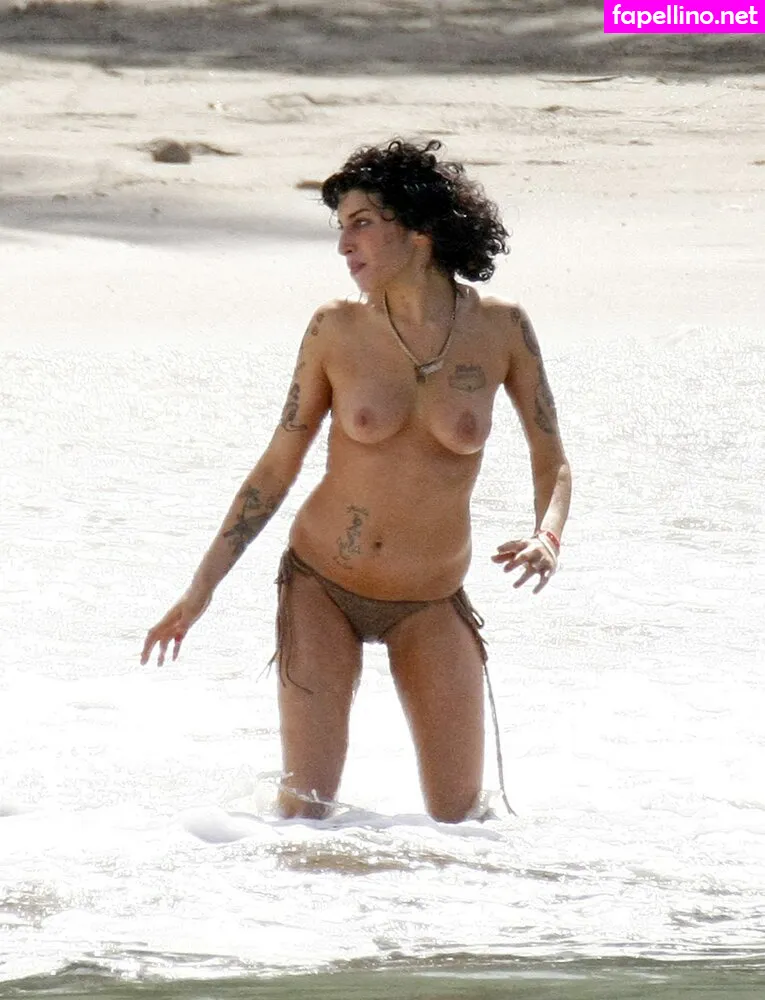 483399061, amywinehouse Leaked Nude Picture #sUplLMCtbg