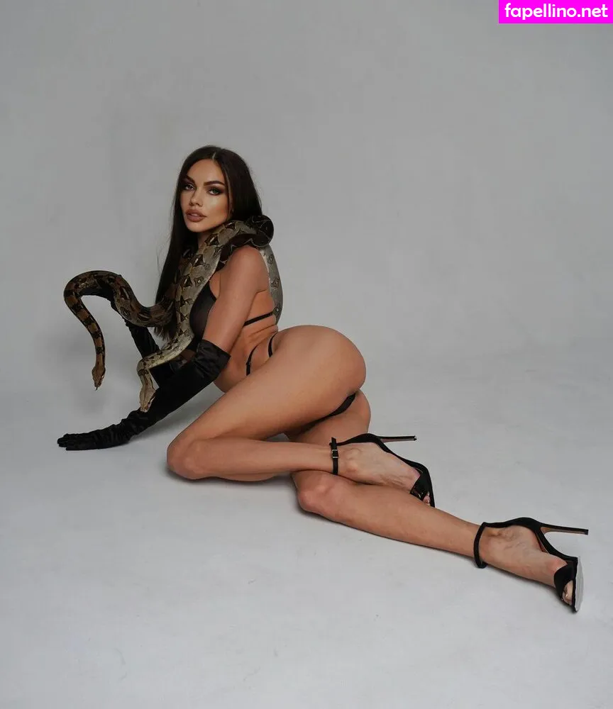 AmyLee_plays, EMMAHIXOFFICIAL, ahix820, amyleeplays, slemgem Leaked Nude Picture #Z5wfG6M3u4