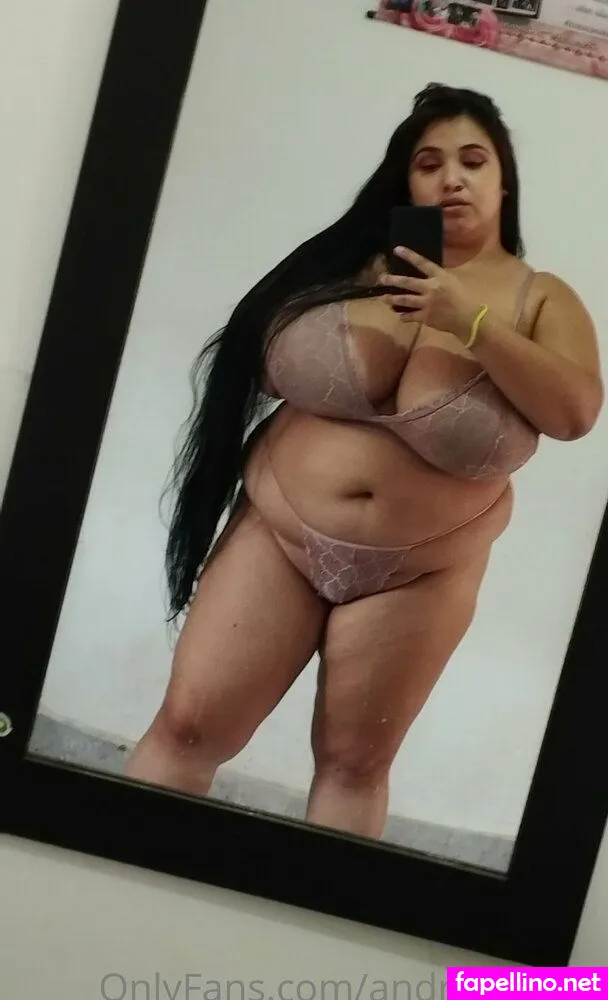 Andreitha.gonzalez, grandestetascolombia Leaked Nude Picture #VSCTWIOYu3