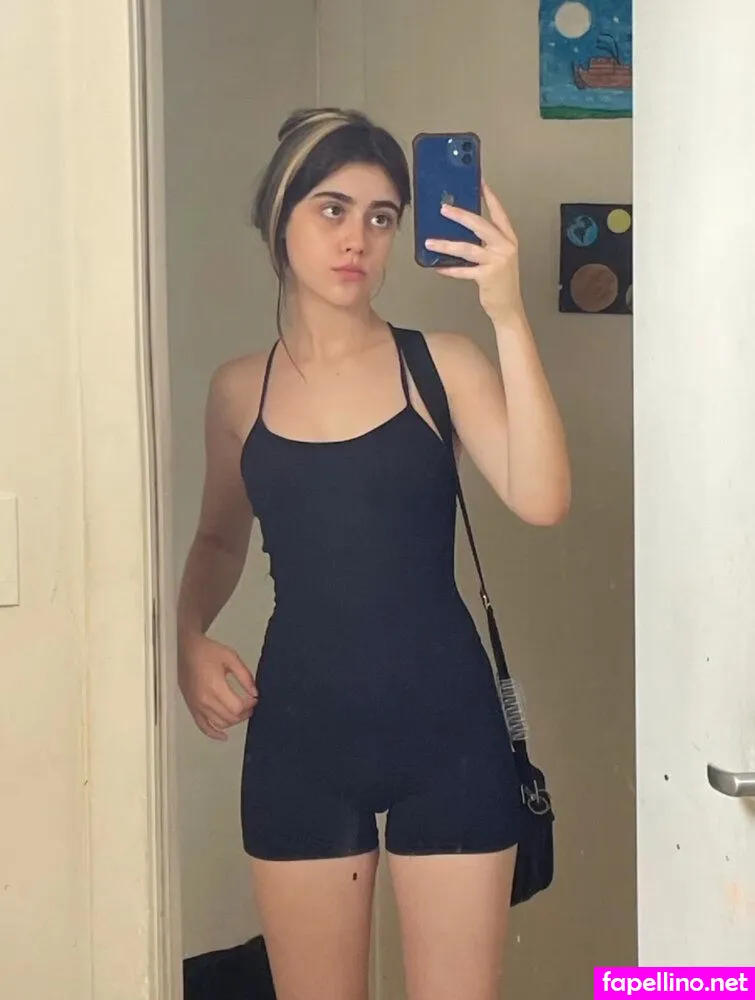 Angel(a Grimes, Angelarrochista, Maria de Almeida, aangelarrochista Leaked Nude Picture #ZGdcyLPPwm