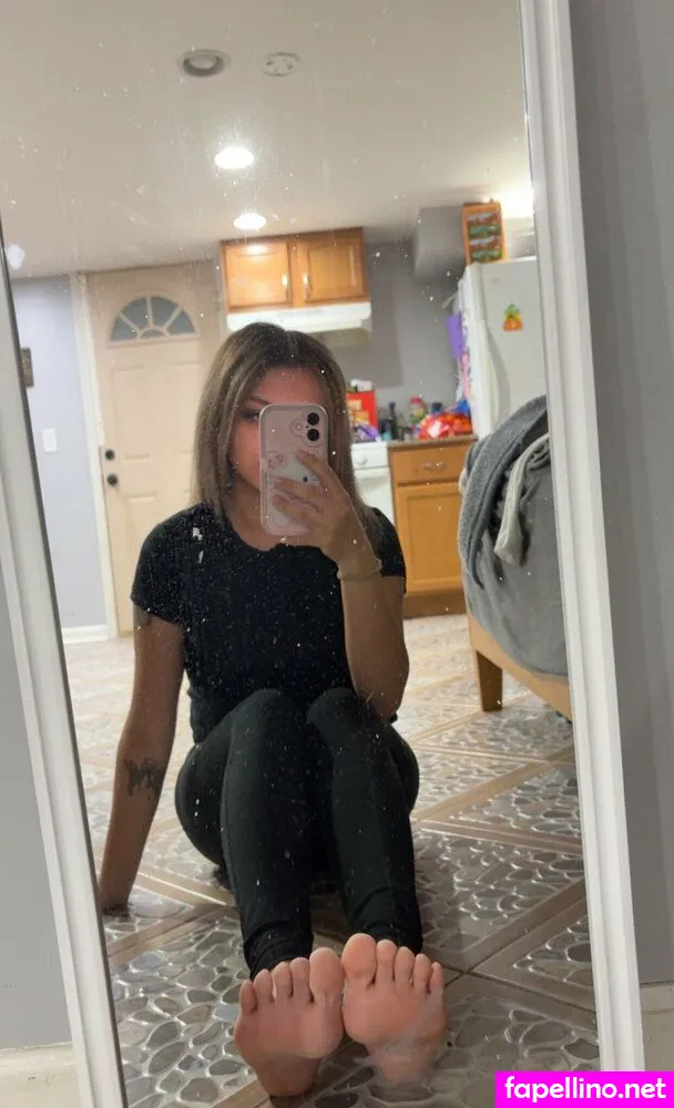 Angelfeetbella, officialangelbella Leaked Nude Picture #btZ5EBEE35