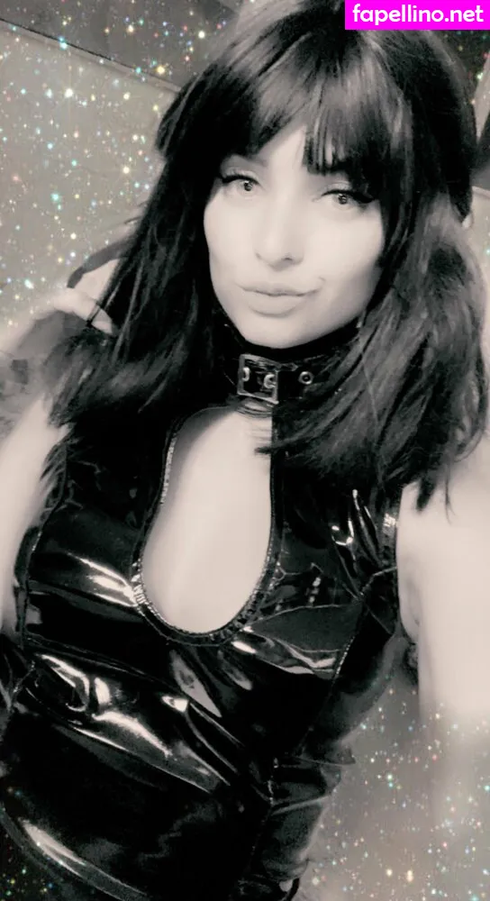 Angelikarougefree, freelywanderingfree Leaked Nude Picture #DVYiEXWryF