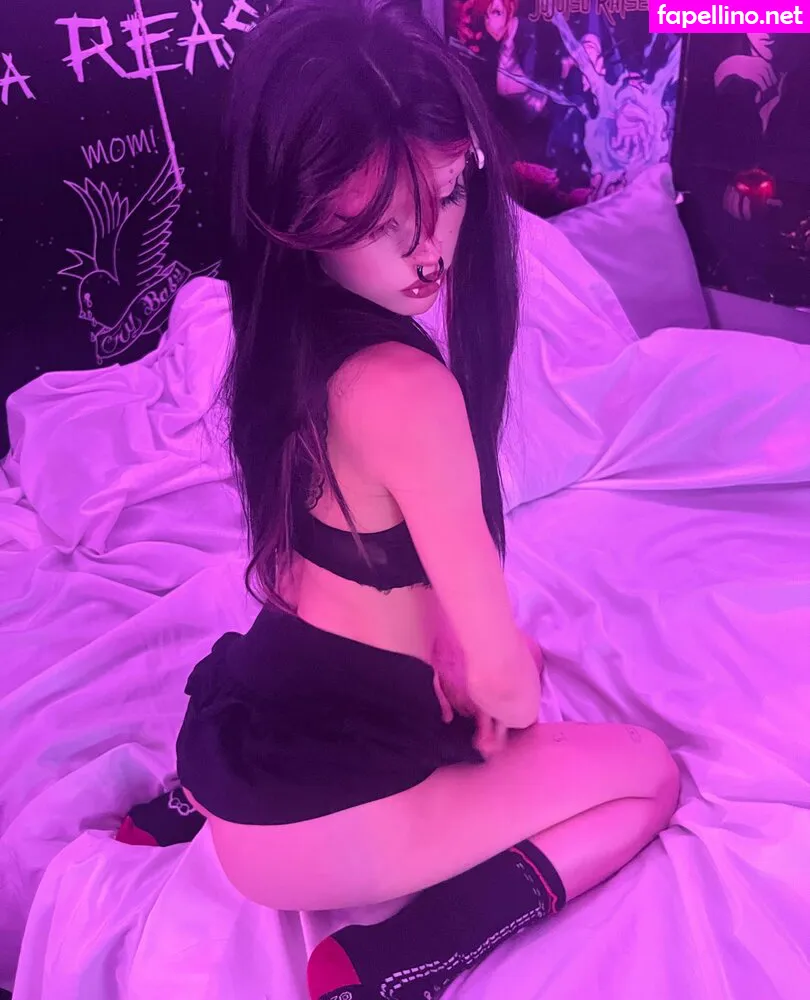Gothbimboo, imaniyahhh Leaked Nude Picture #KDLh9IL2ua