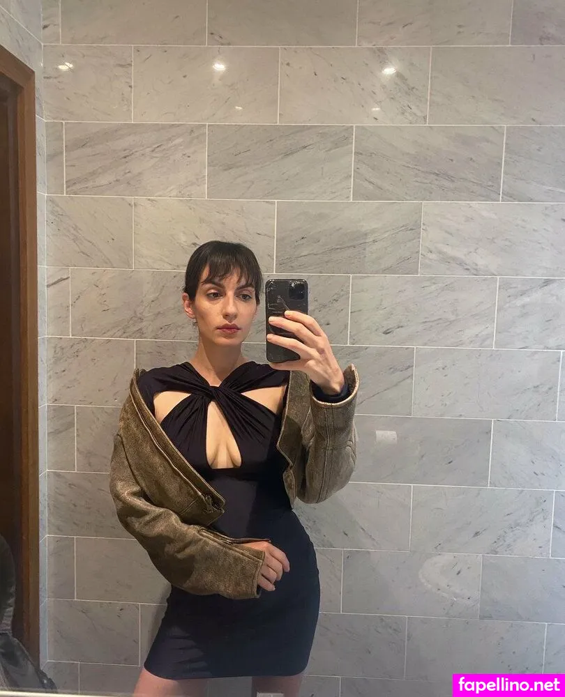 Annakhachiyan Leaked Nude Picture #5FkZ1IJ9Td