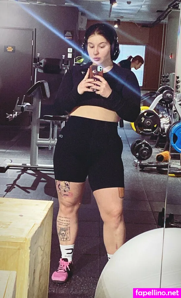 Annaldestroyer, hisokas_leftear Leaked Nude Picture #AsMjKAQFgQ
