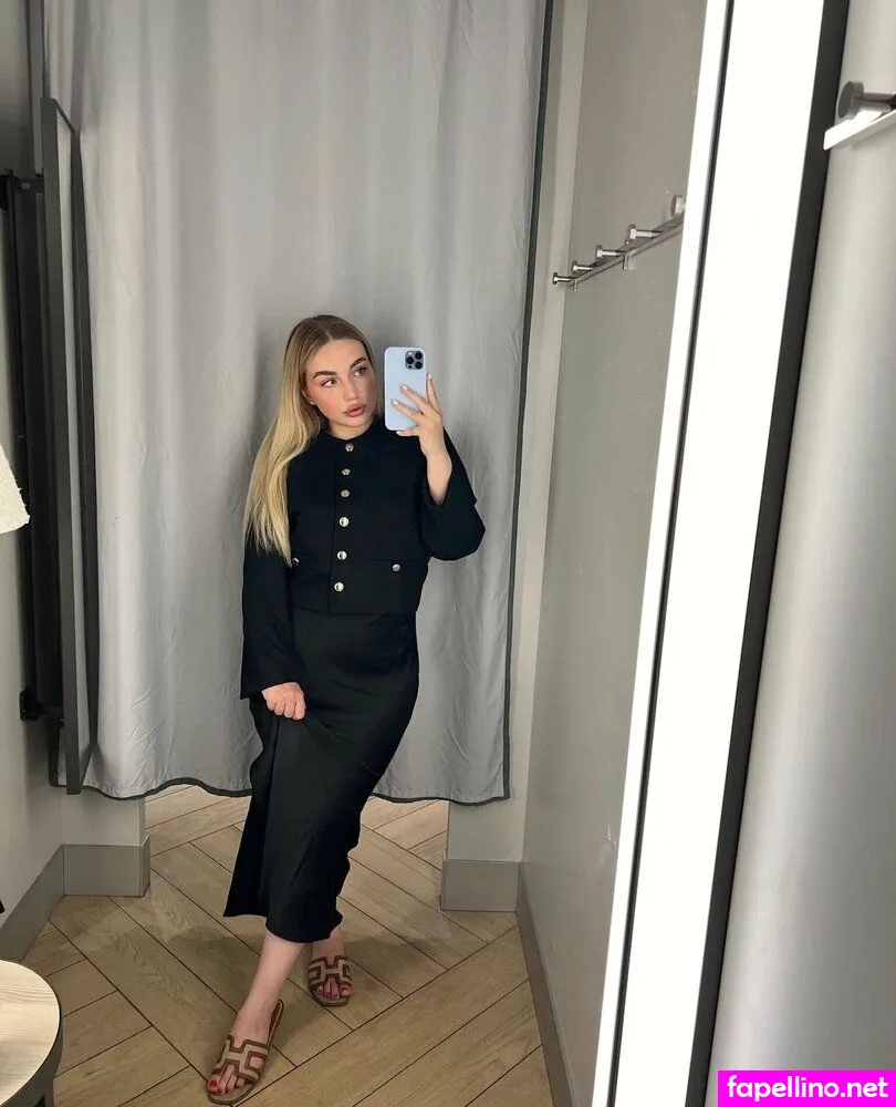 Annaofmontana Leaked Nude Picture #4pJNgBCNlL