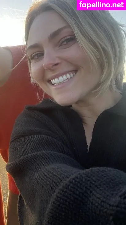 Annasophiarobb Leaked Nude Picture #0SjASOh4Ca