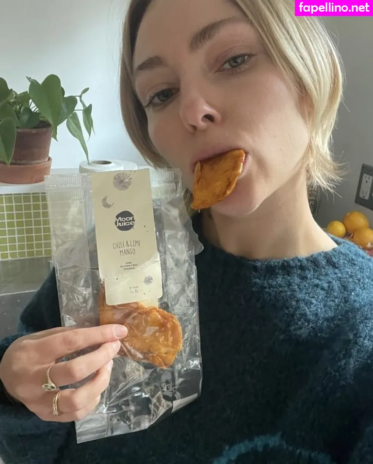 Annasophiarobb Leaked Nude Picture #8Fi0XBlShV
