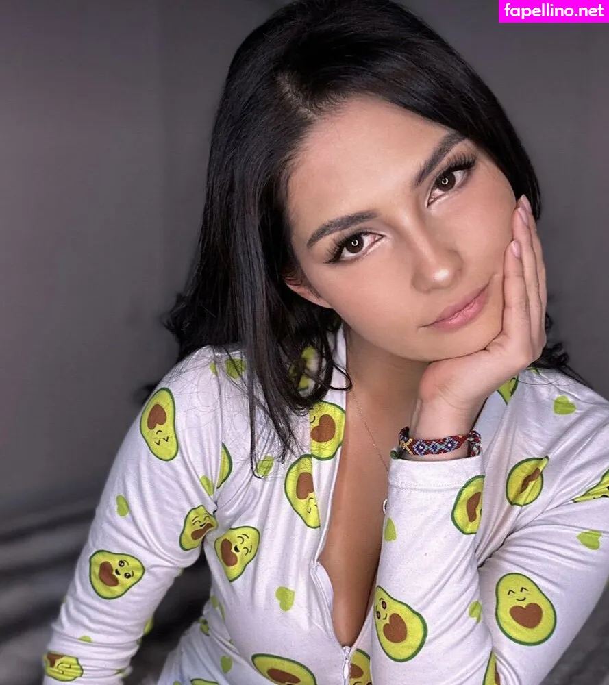 Annieguzman, annieguzmancb Leaked Nude Picture #Gnou4jYZ21