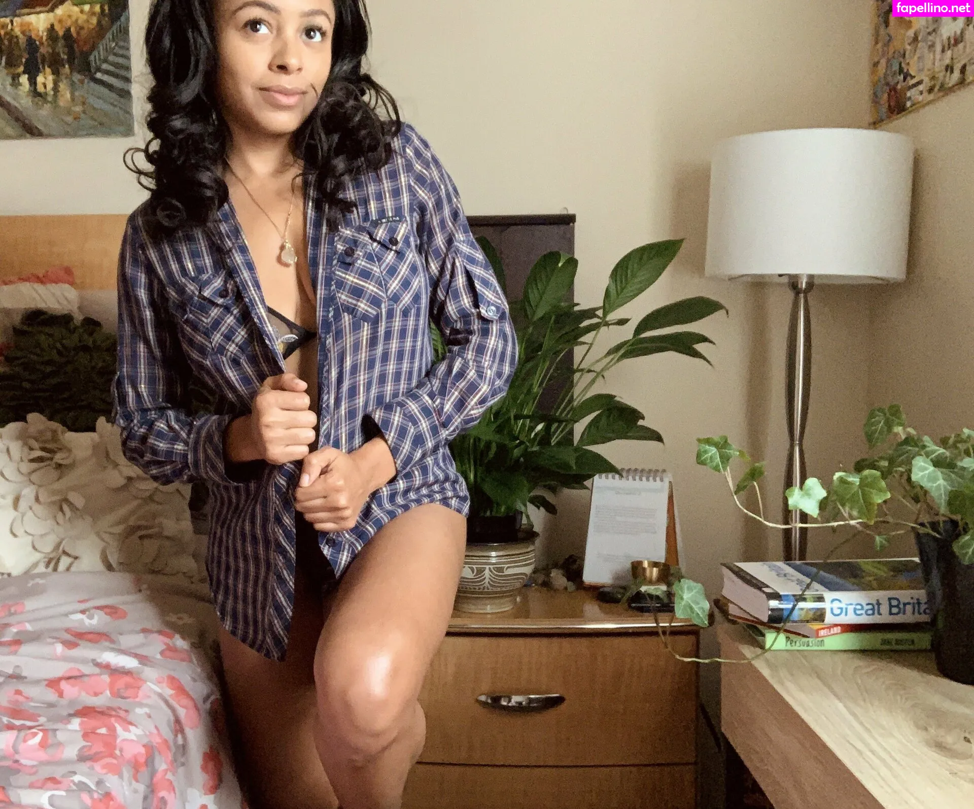 Akilahivy, anyaivy Leaked Nude Picture #LWykJr85RO