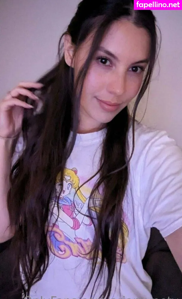 Ariaraynetv Leaked Nude Picture #ONmcAPttdO