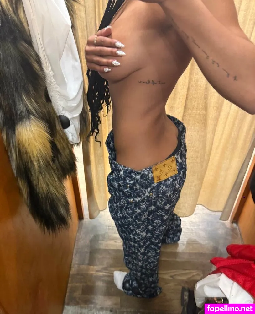Ashabivinss, ashafucks, ashawrld, fleivinha Leaked Nude Picture #L43mD6CqLN