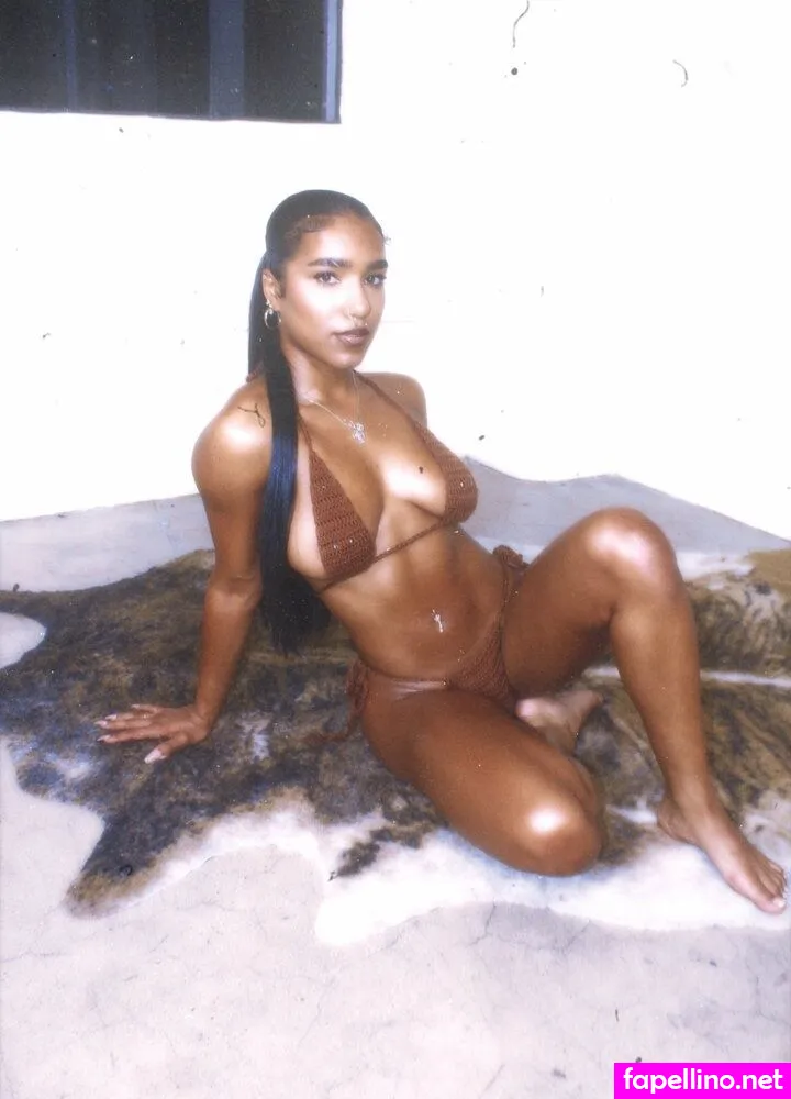 Ashabivinss, ashafucks, ashawrld, fleivinha Leaked Nude Picture #tS4UVT8kdP