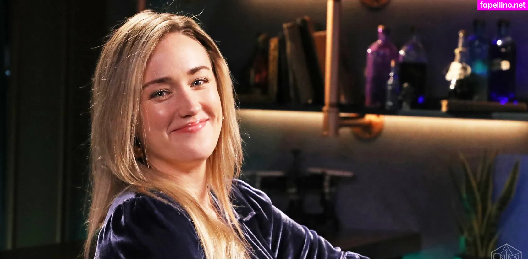 Ashleythejohnson, johnsonhubfans, thevulcansalute Leaked Nude Picture #JmViBfw7cs