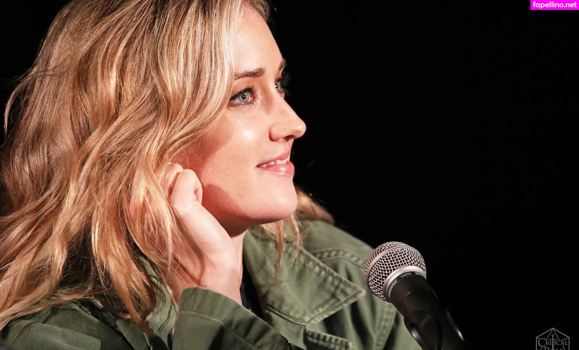 Ashleythejohnson, johnsonhubfans, thevulcansalute Leaked Nude Picture #cdd3ISi005