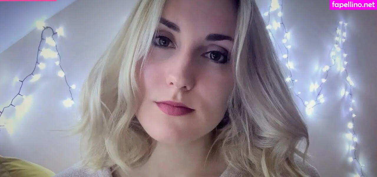 Asmrshortbread, user Leaked Nude Picture #6Qnlk01dEE