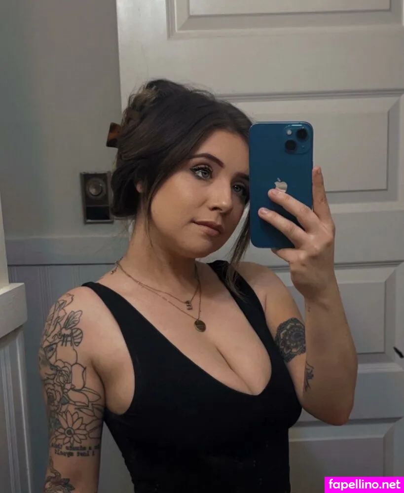 Basicgirlastrology, sleeatnite, sleeatnite1 Leaked Nude Picture #NA09P6SRd2