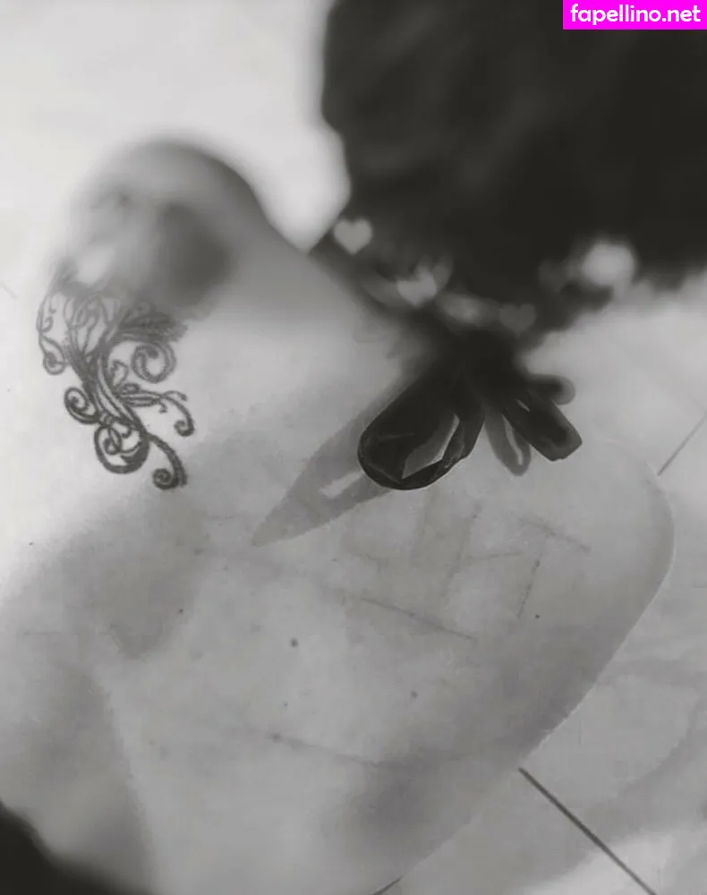 Aussarah1, aussiesarah Leaked Nude Picture #kWsRvbDlfH