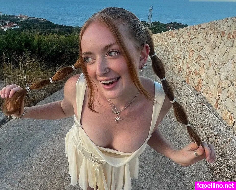 Austriasginger Leaked Nude Picture #RWwDlIB4gT
