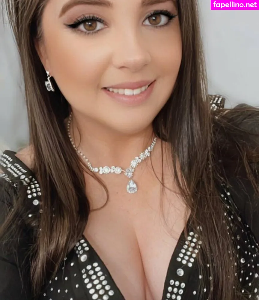 XoCashPrincess1, ava_hadley, xtheavahadleyx Leaked Nude Picture #5tyGOovxiL